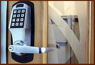 Clearwater Lock And Key Service Clearwater, FL 813-703-8185 - 10-63-commercial-lock